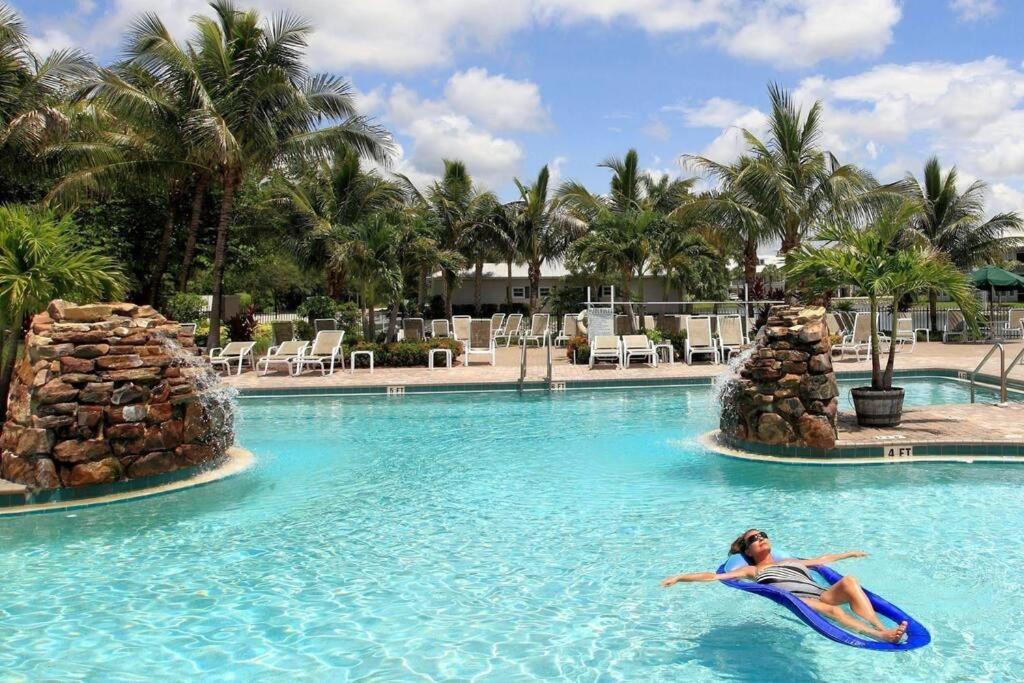 Greenlinks Golf View Villa Flamingo At Lely Resort North North Naples المظهر الخارجي الصورة