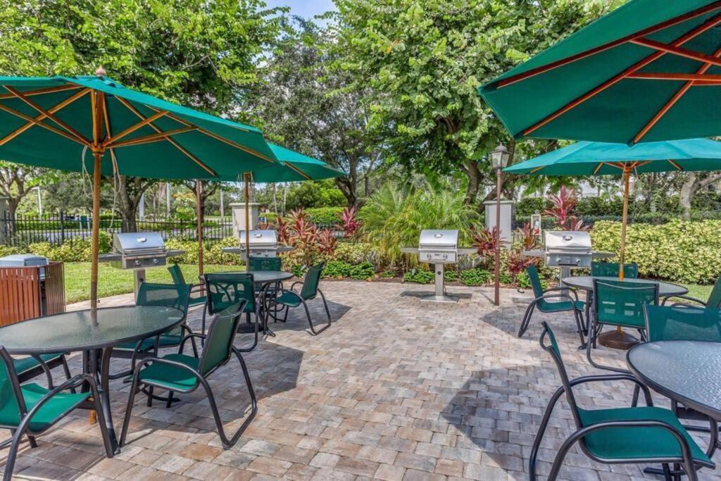 Greenlinks Golf View Villa Flamingo At Lely Resort North North Naples المظهر الخارجي الصورة